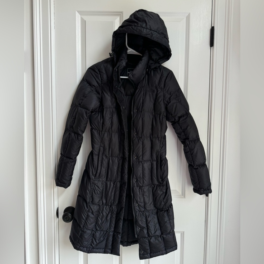 North Face Women’s Parka.  Black, size XS